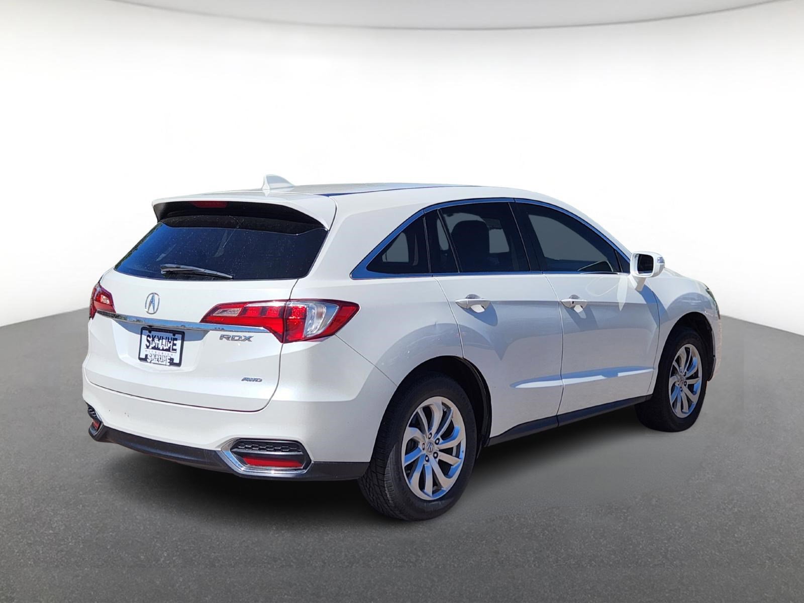 2017 Acura RDX Technology AcuraWatch Plus photo 3