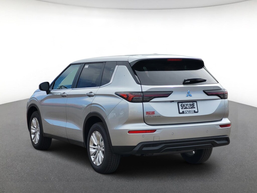 New 2026 Mitsubishi Outlander ES S-AWC SUV