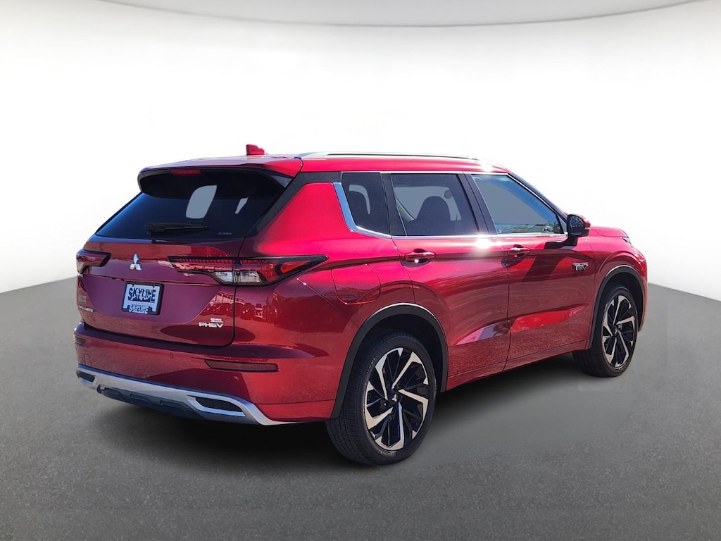 New 2025 Mitsubishi Outlander PHEV SEL S-AWC SUV