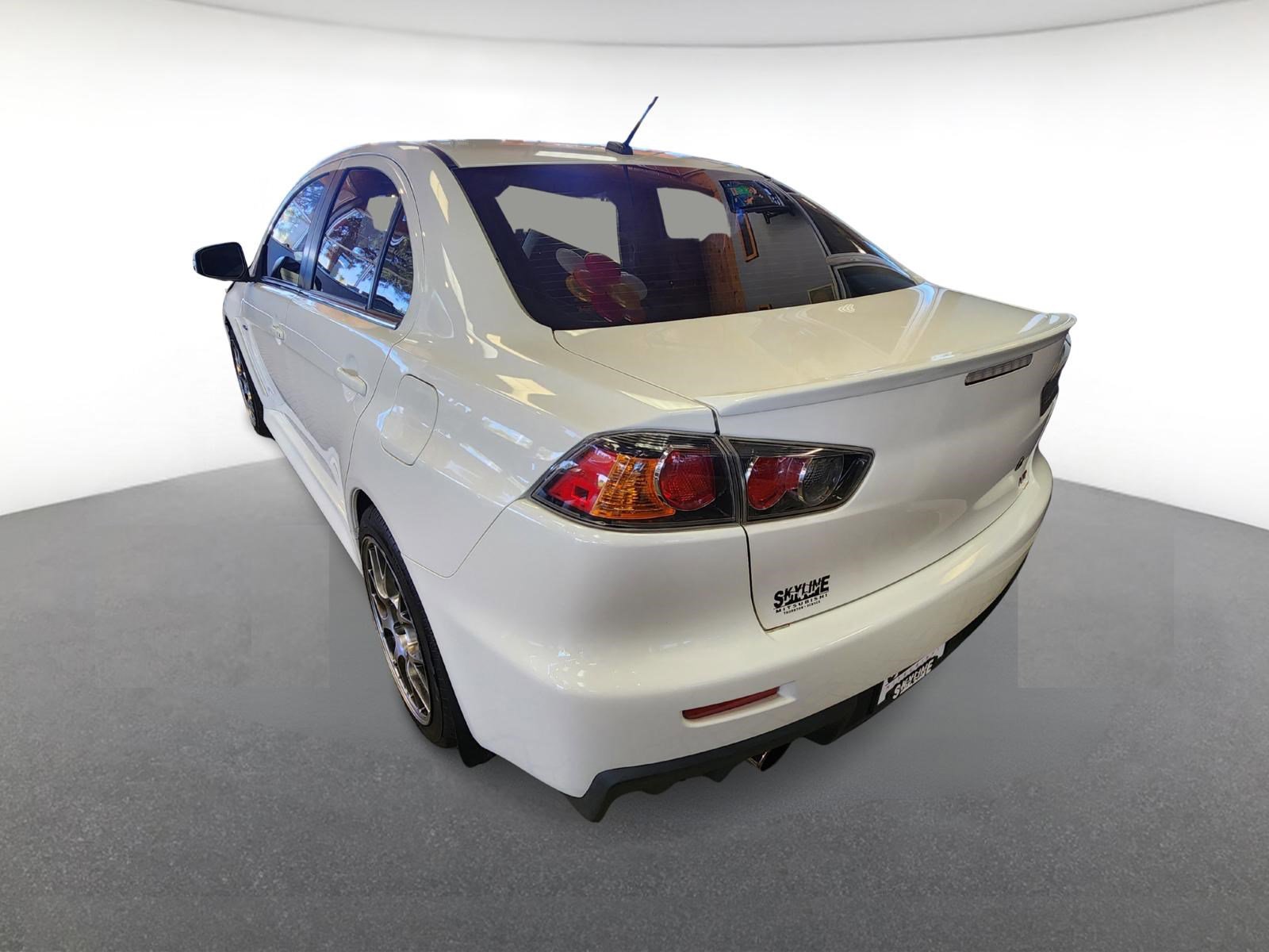2015 Mitsubishi Lancer Evolution MR photo 4