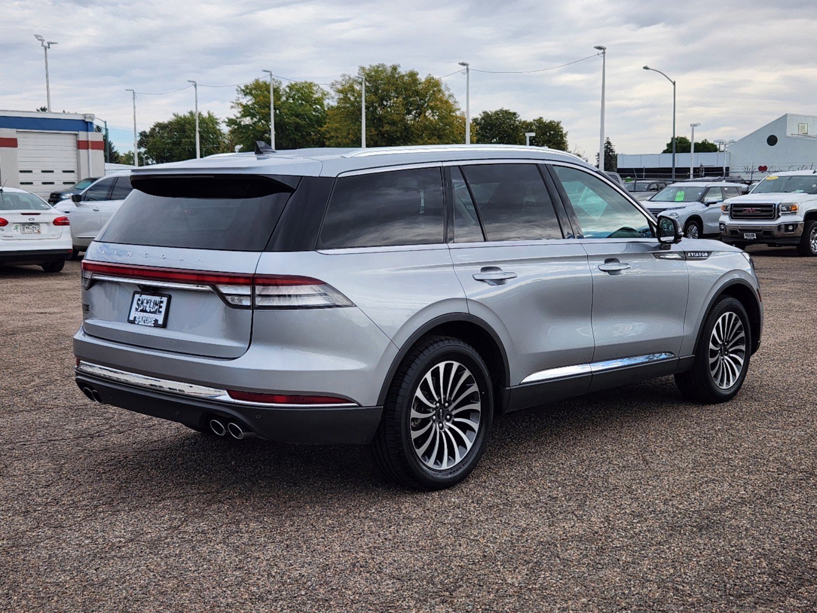 2022 Lincoln Aviator Reserve photo 3