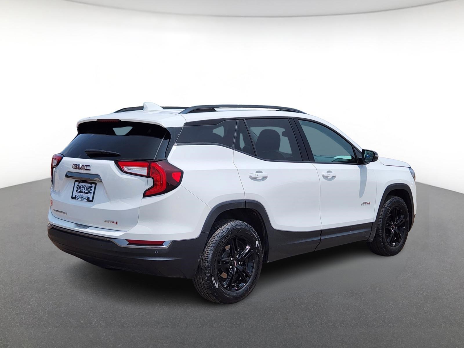2024 Gmc Terrain AT4 photo 3