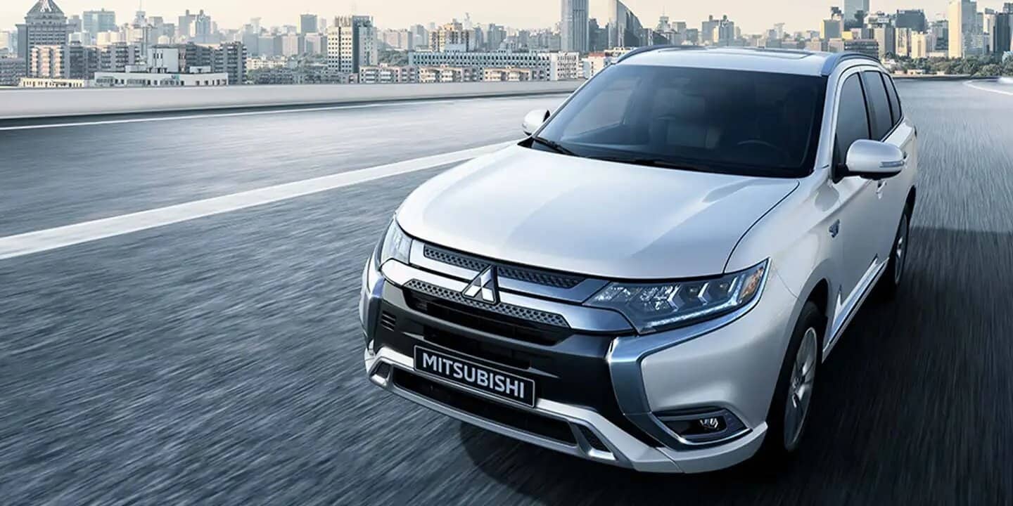 Lease the 2020 Mitsubishi Outlander PHEV near Thornton CO