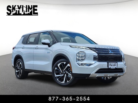 2025 Mitsubishi Outlander PHEV SE S-AWC SUV