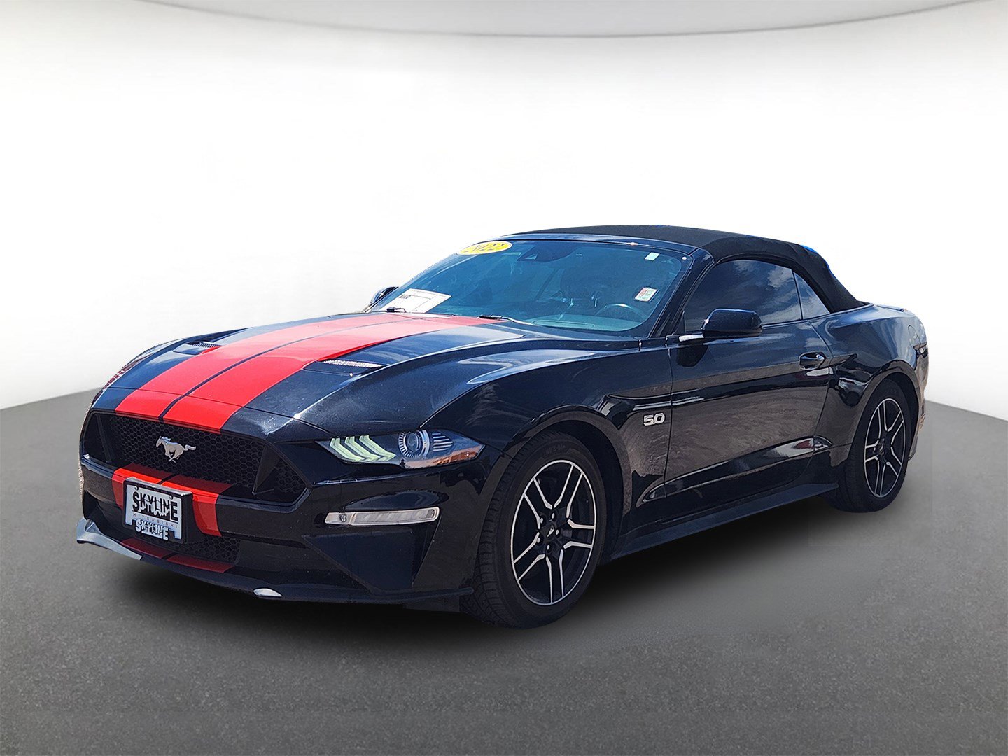 2022 Ford Mustang GT Premium Convertible photo 2