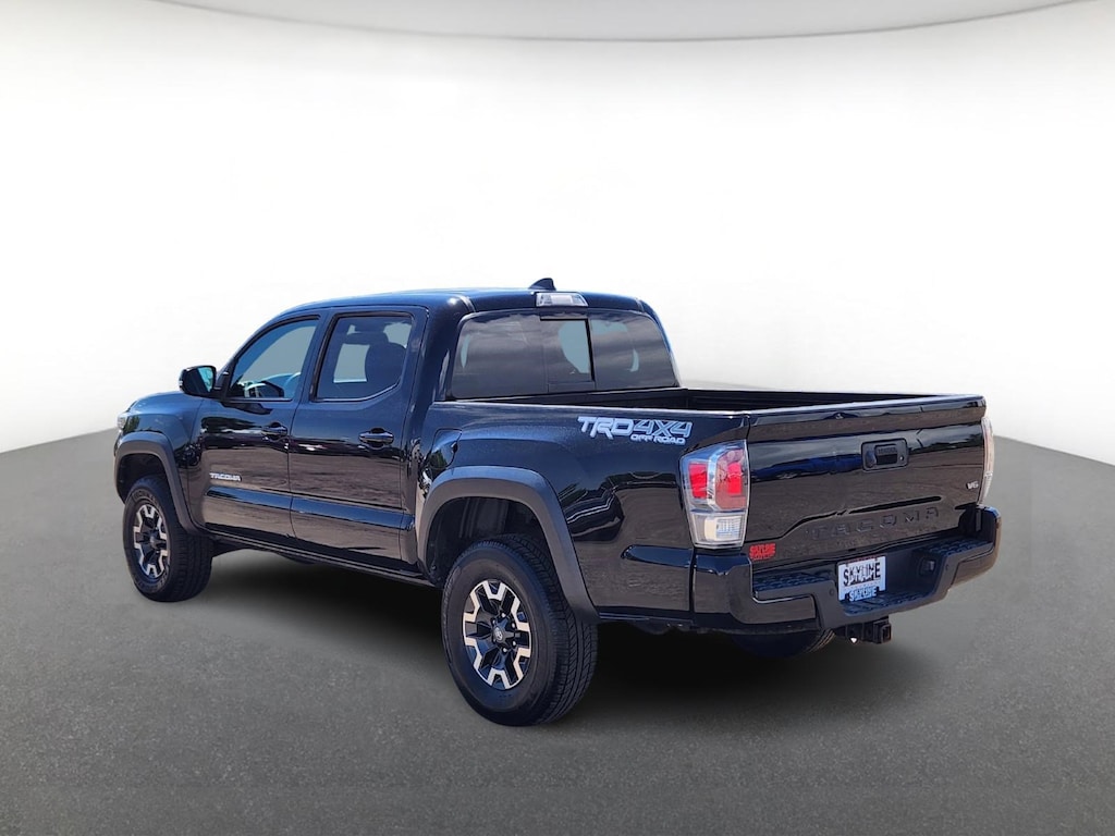 Used 2020 Toyota Tacoma 4WD TRD Off Road Double Cab 5' Bed V6 AT Crew Cab Pickup