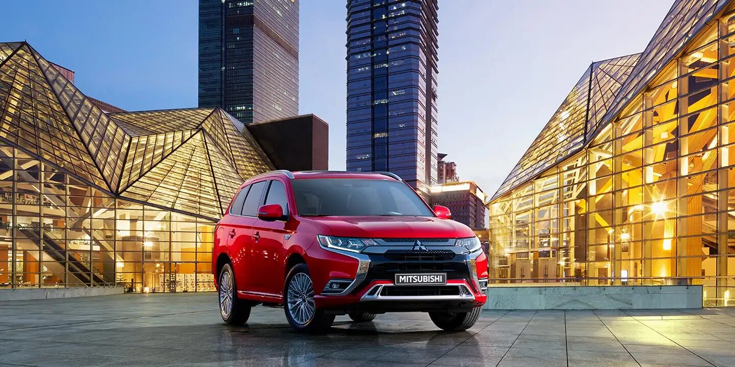 Buy, Lease, or Finance the 2020 Mitsubishi Outlander PHEV near Aurora CO