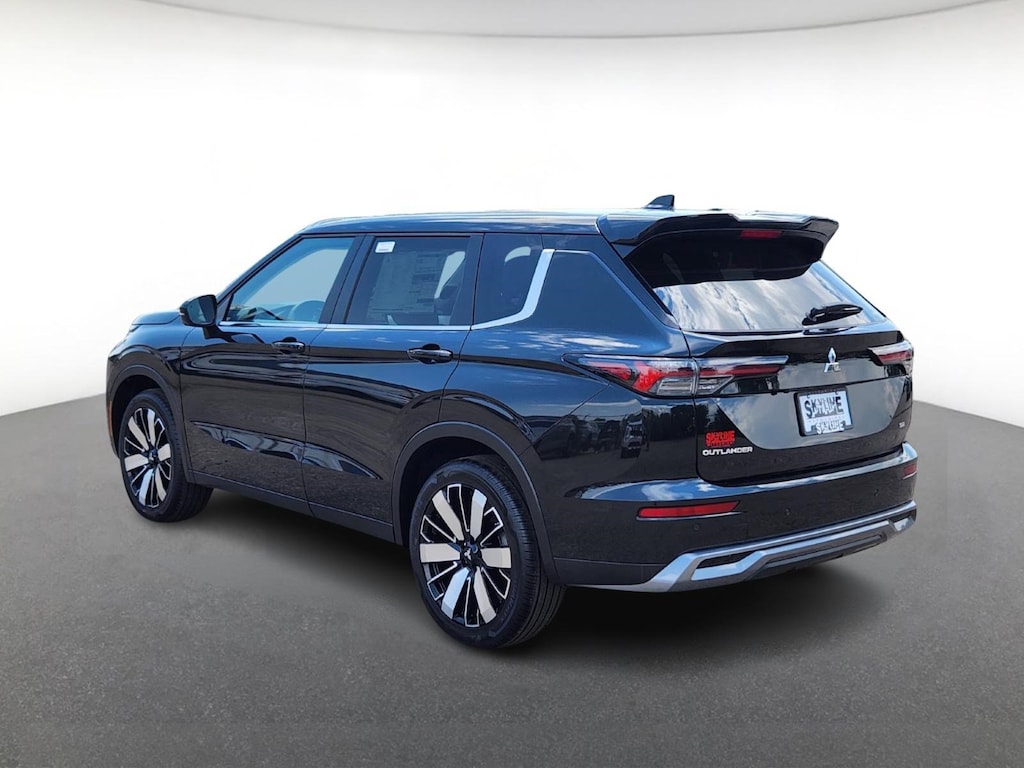 New 2025 Mitsubishi Outlander SE S-AWC SUV
