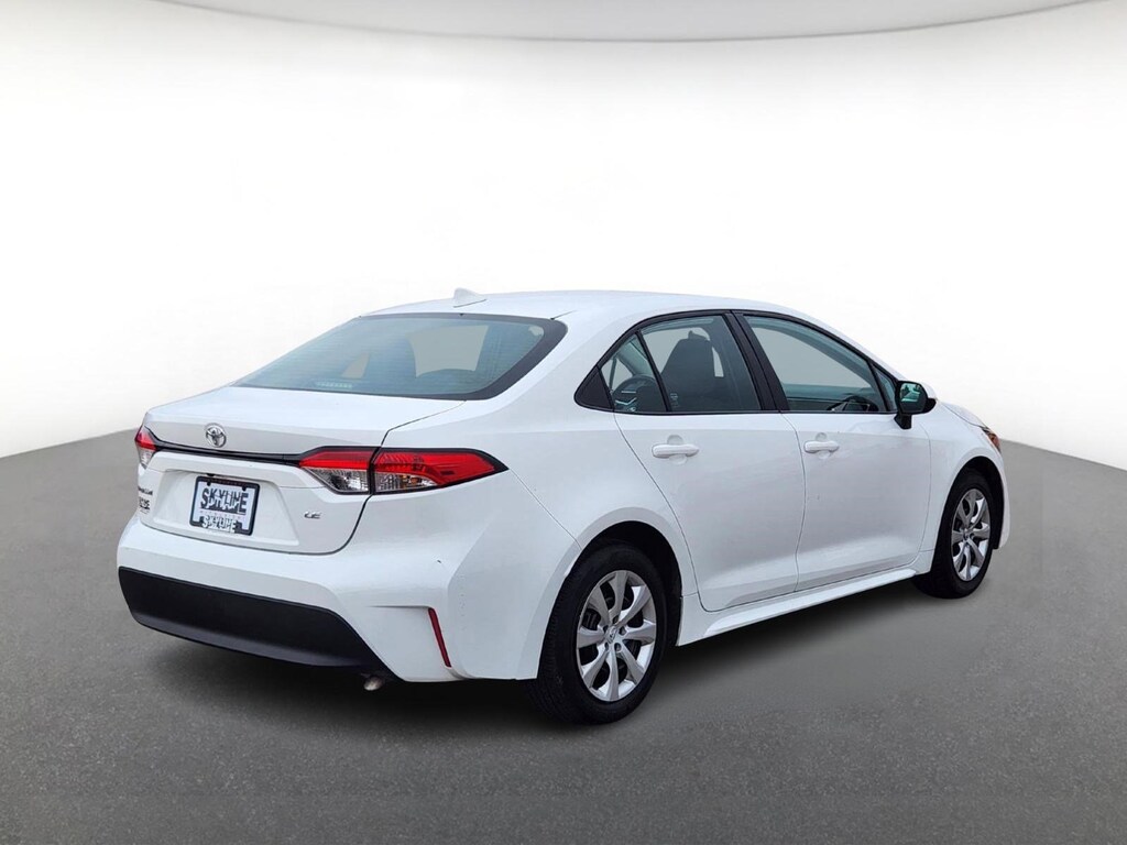 Used 2023 Toyota Corolla LE CVT 4dr Car