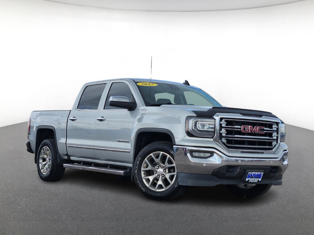 Used 2017 GMC Sierra 1500 4WD Crew Cab 143.5" SLT Crew Cab Pickup