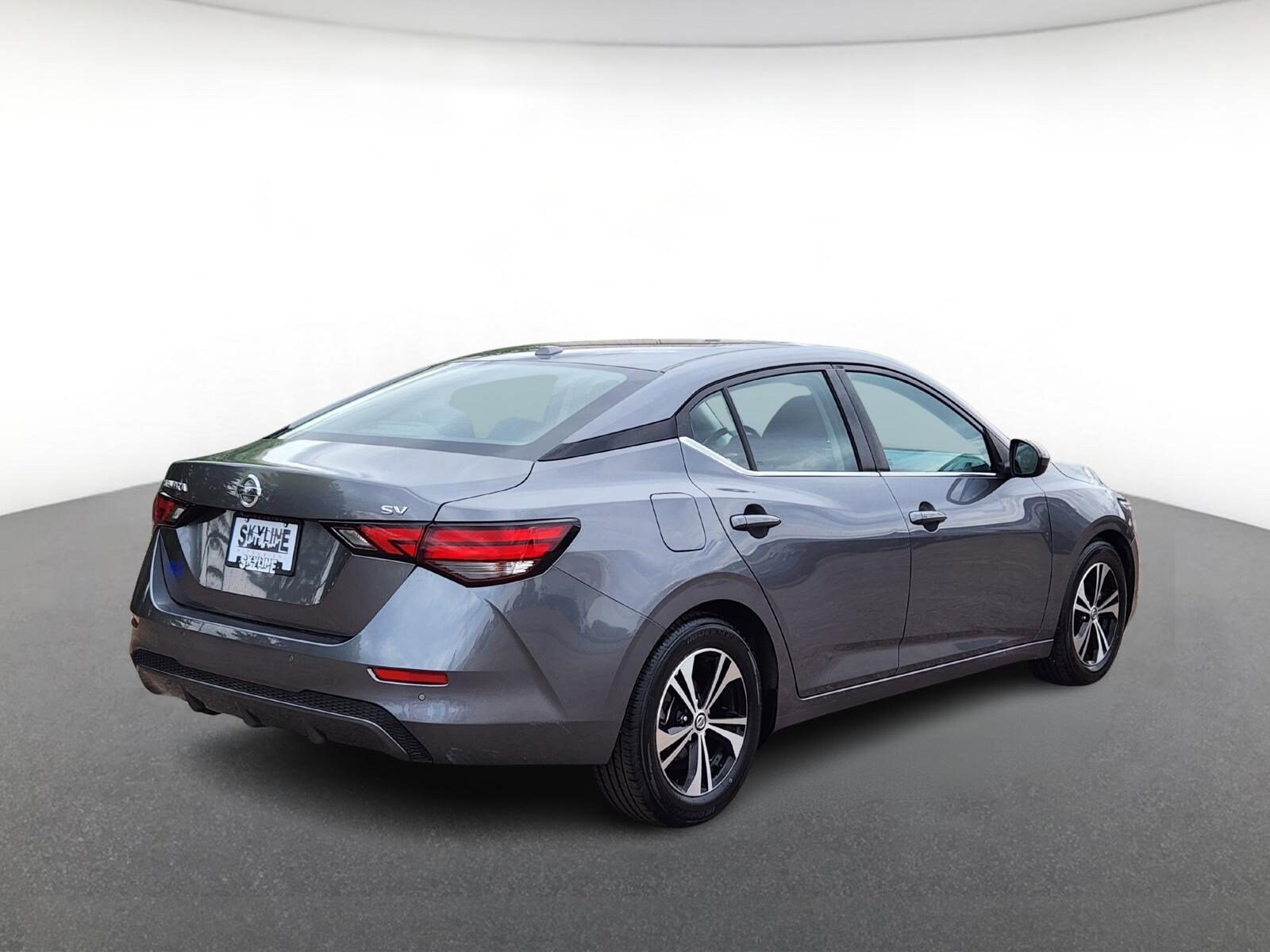 2022 Nissan Sentra SV photo 3