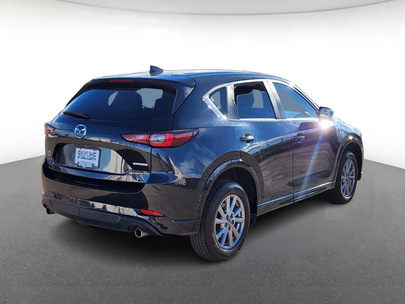 2024 Mazda CX-5 2.5 Select photo 3