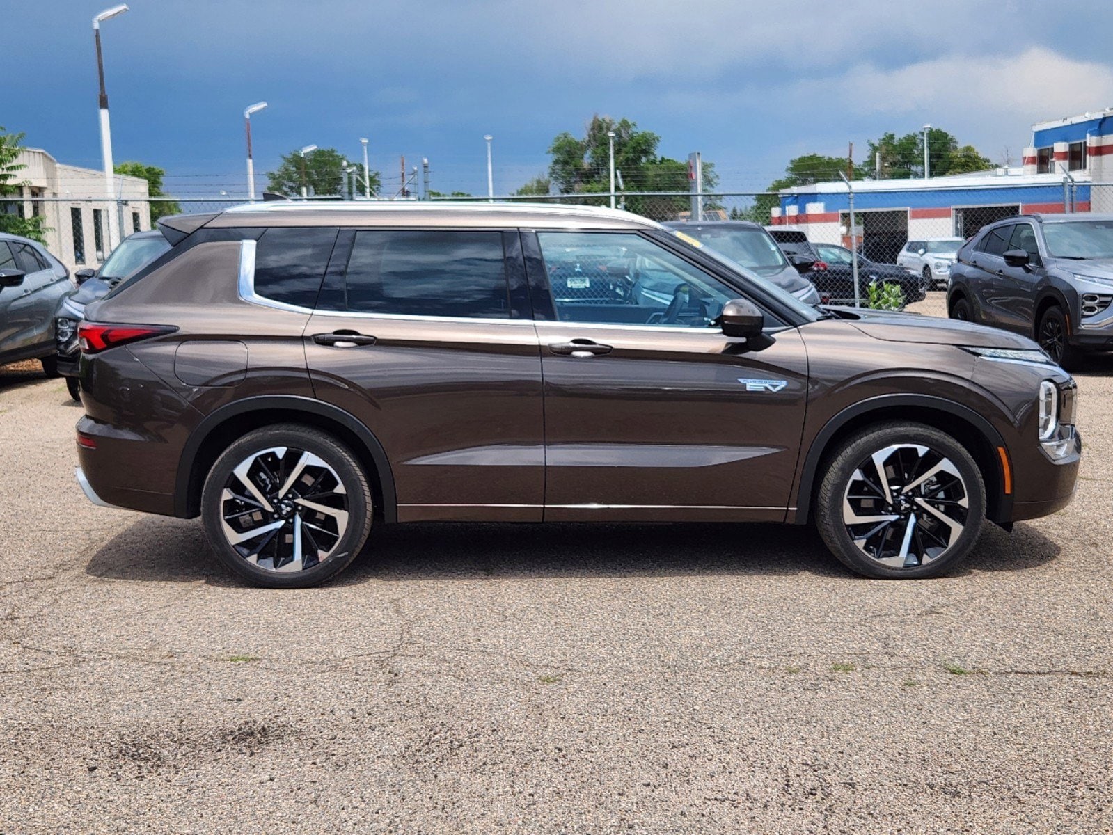 Used 2023 Mitsubishi Outlander Plug-In Hybrid SEL with VIN JA4T5VA91PZ013932 for sale in Thornton, CO