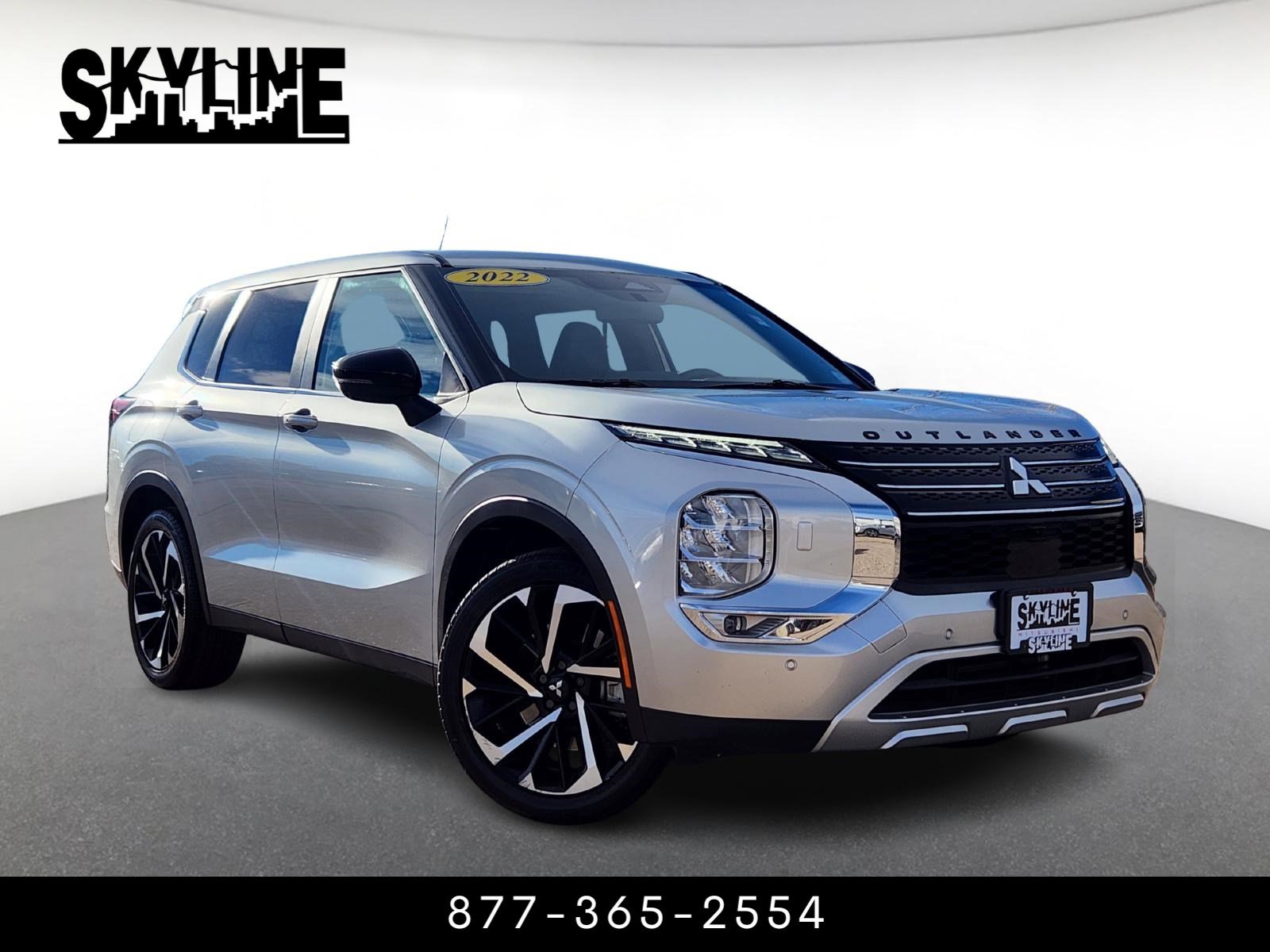 2022 Mitsubishi Outlander SE's photo