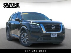 2024 Nissan Pathfinder SV 4WD SUV