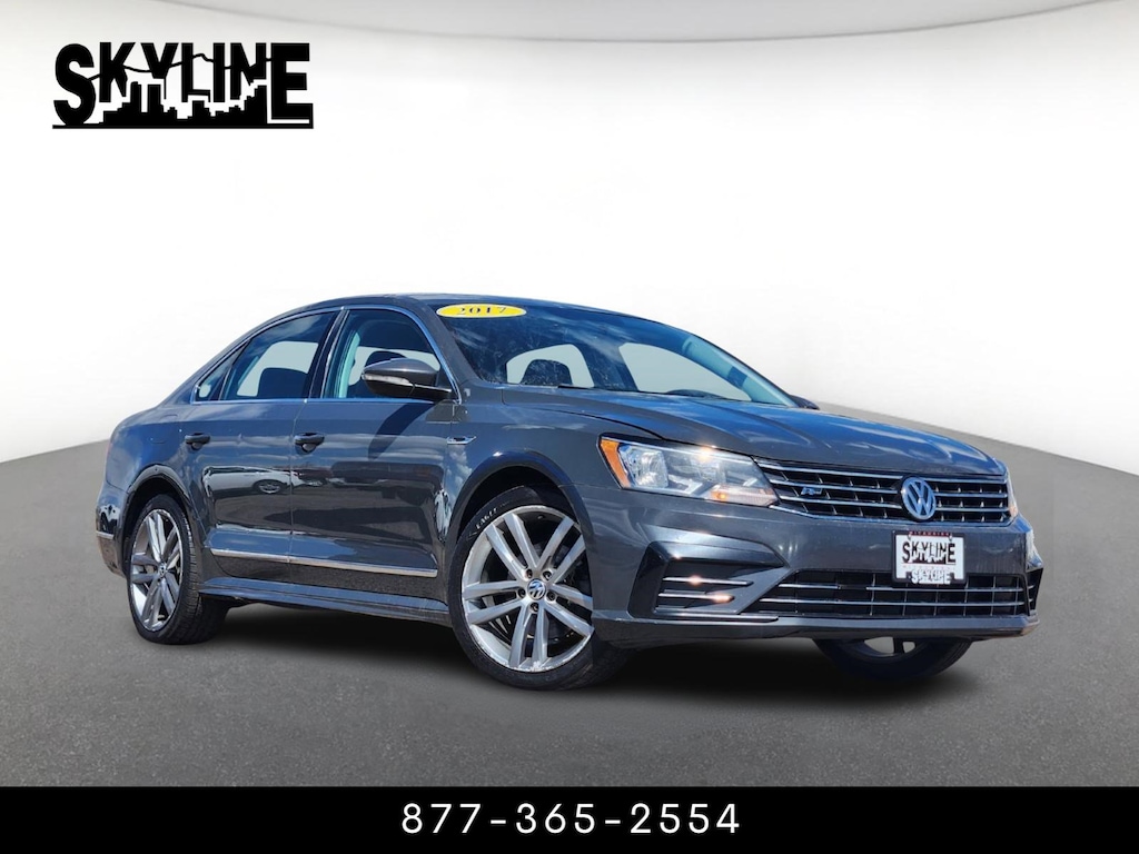 Used 2017 Volkswagen Passat R-Line w/Comfort Pkg Auto 4dr Car