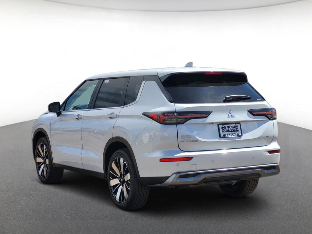 New 2026 Mitsubishi Outlander SE S-AWC SUV