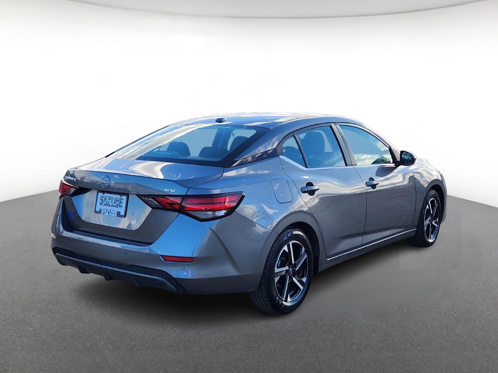 2024 Nissan Sentra SV photo 3