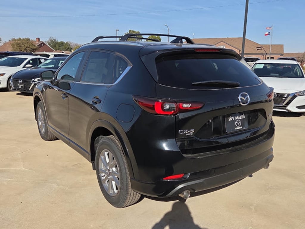 New 2025 Mazda CX-5 2.5 S Preferred AWD Sport Utility