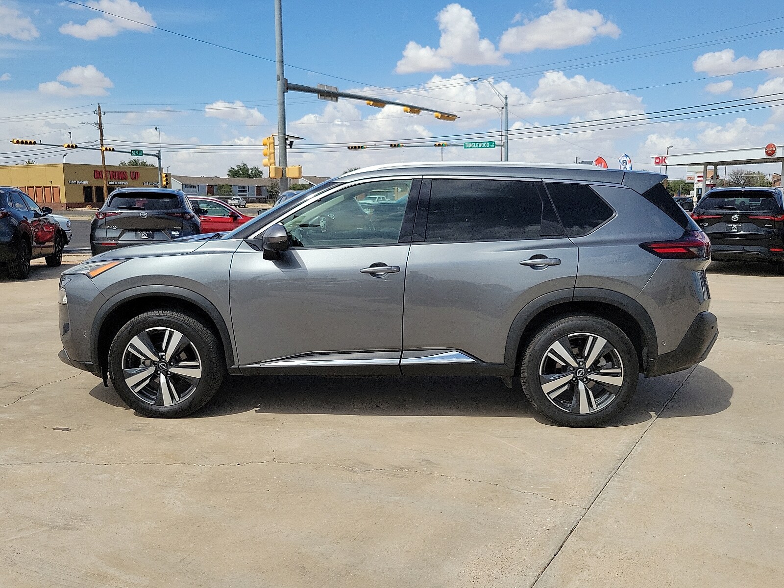 2023 Nissan Rogue SL photo 4