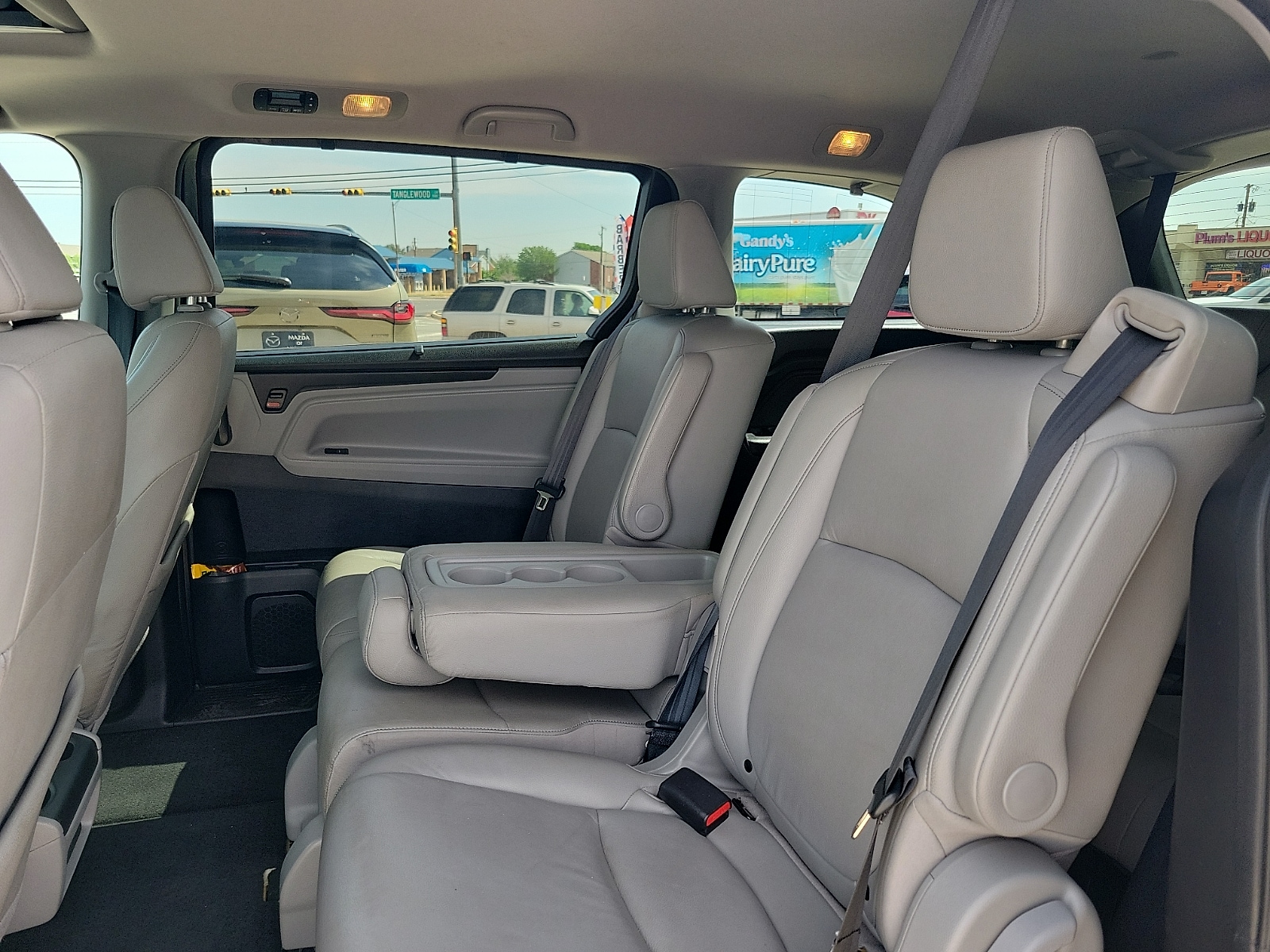 2024 Honda Odyssey EX-L - Photo 14