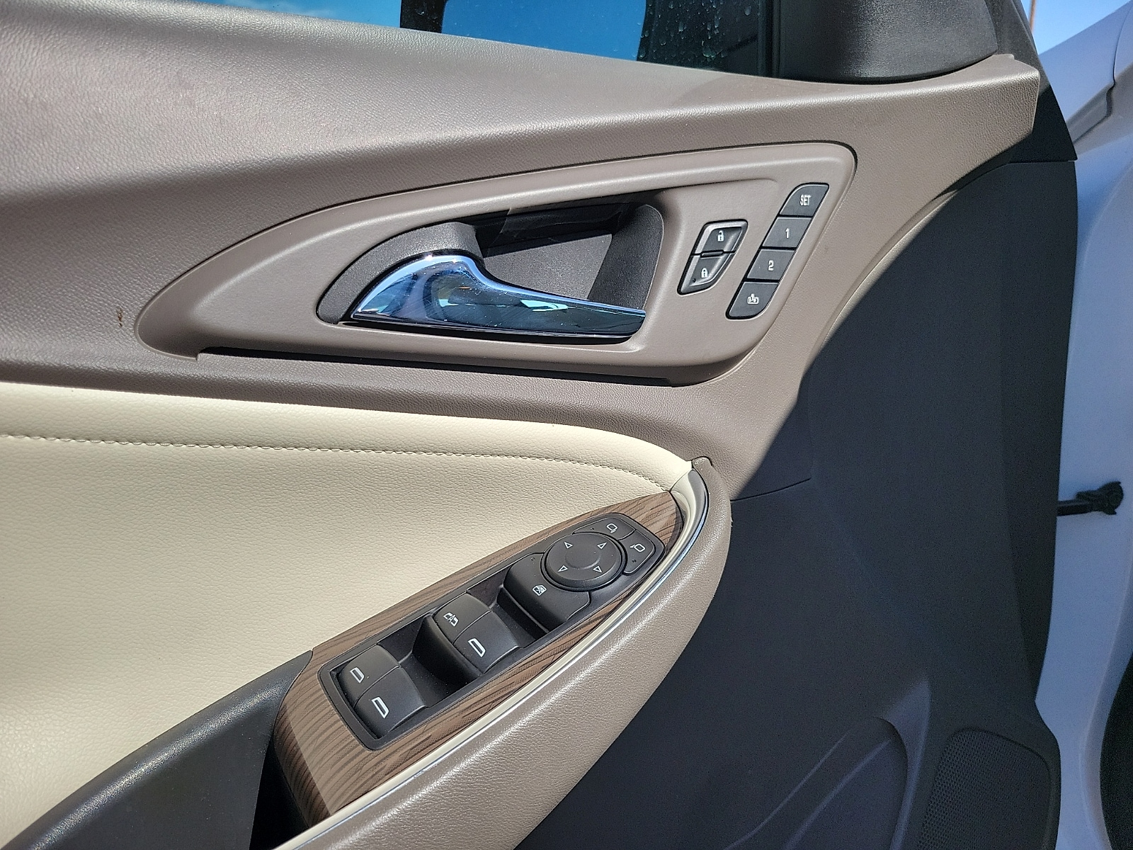 2024 Chevrolet Malibu 2LT - Photo 14