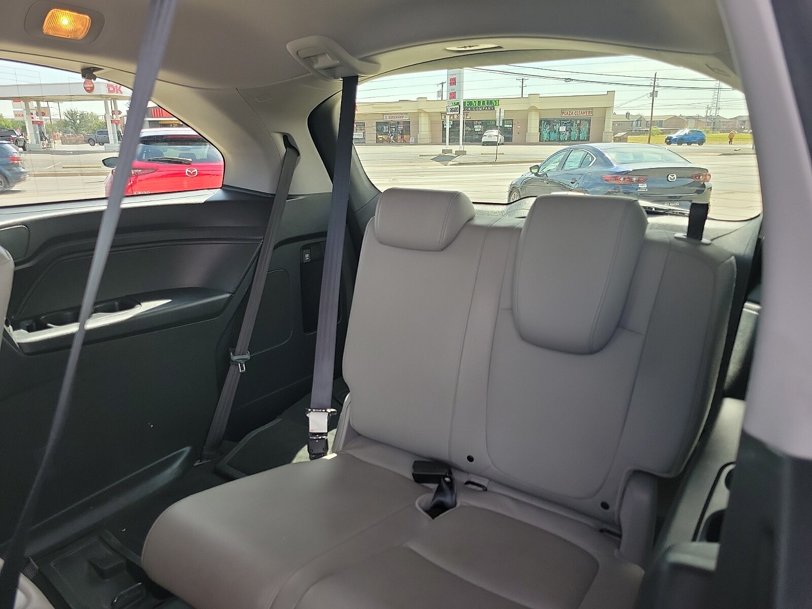 2024 Honda Odyssey EX-L - Photo 11
