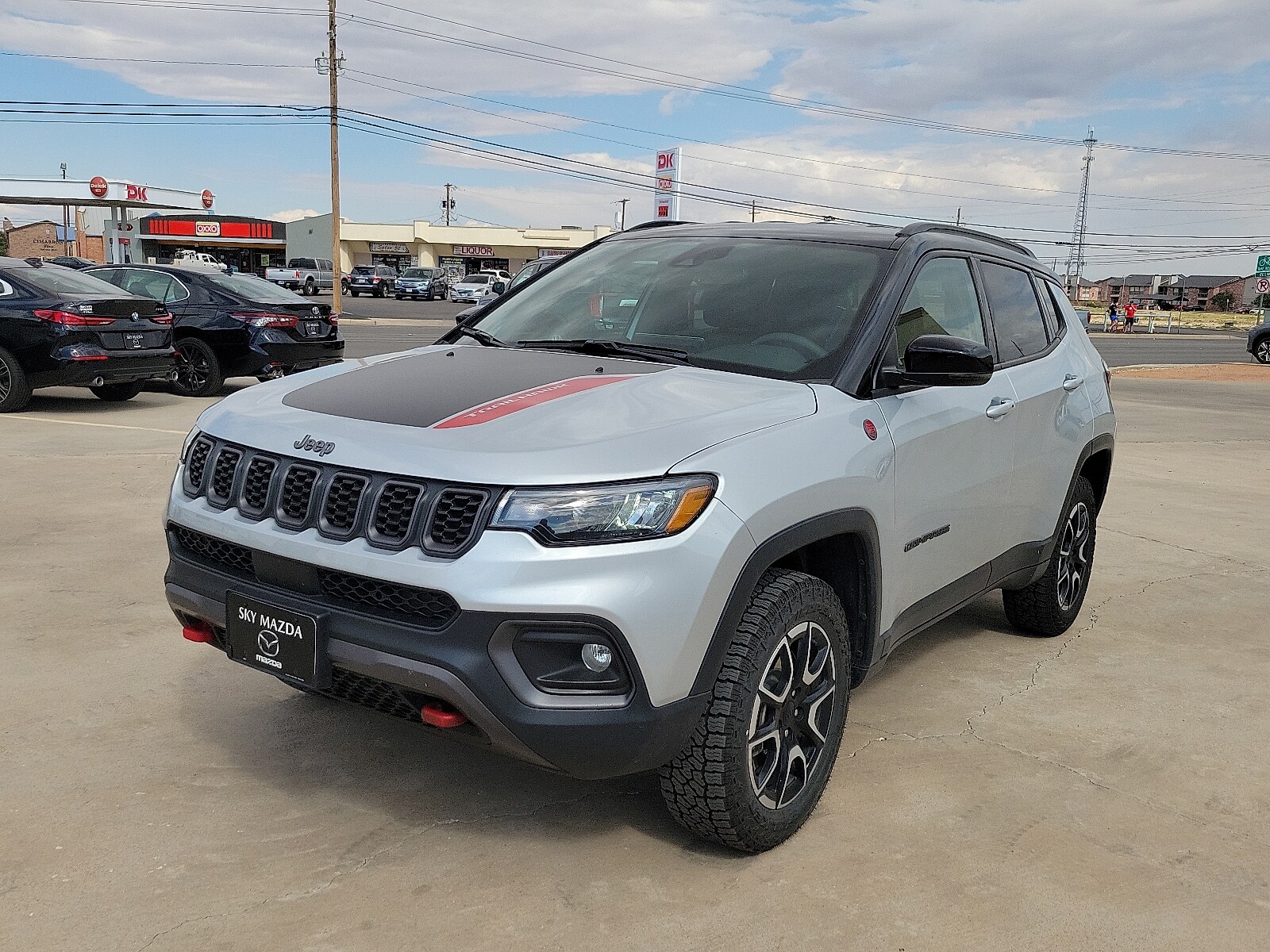 2024 Jeep Compass Trailhawk photo 3