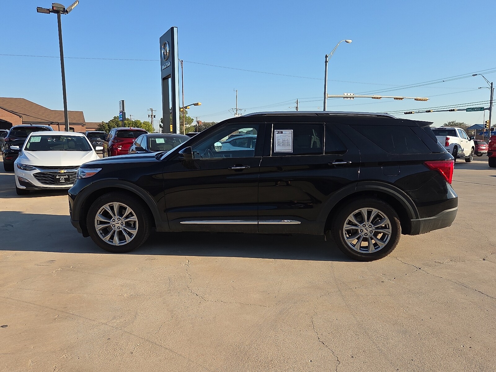 2024 Ford Explorer Limited photo 3