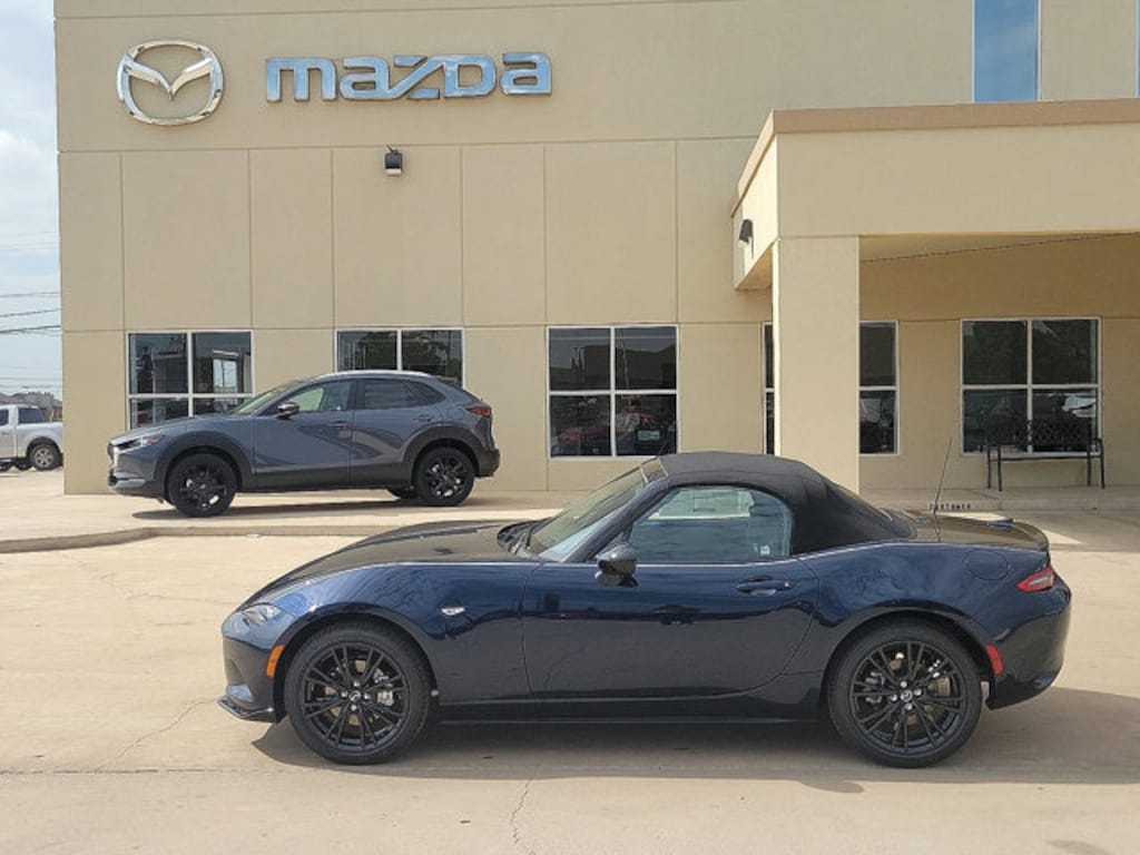 New 2026 Mazda MX-5 MIATA Club CONVERTIBLE
