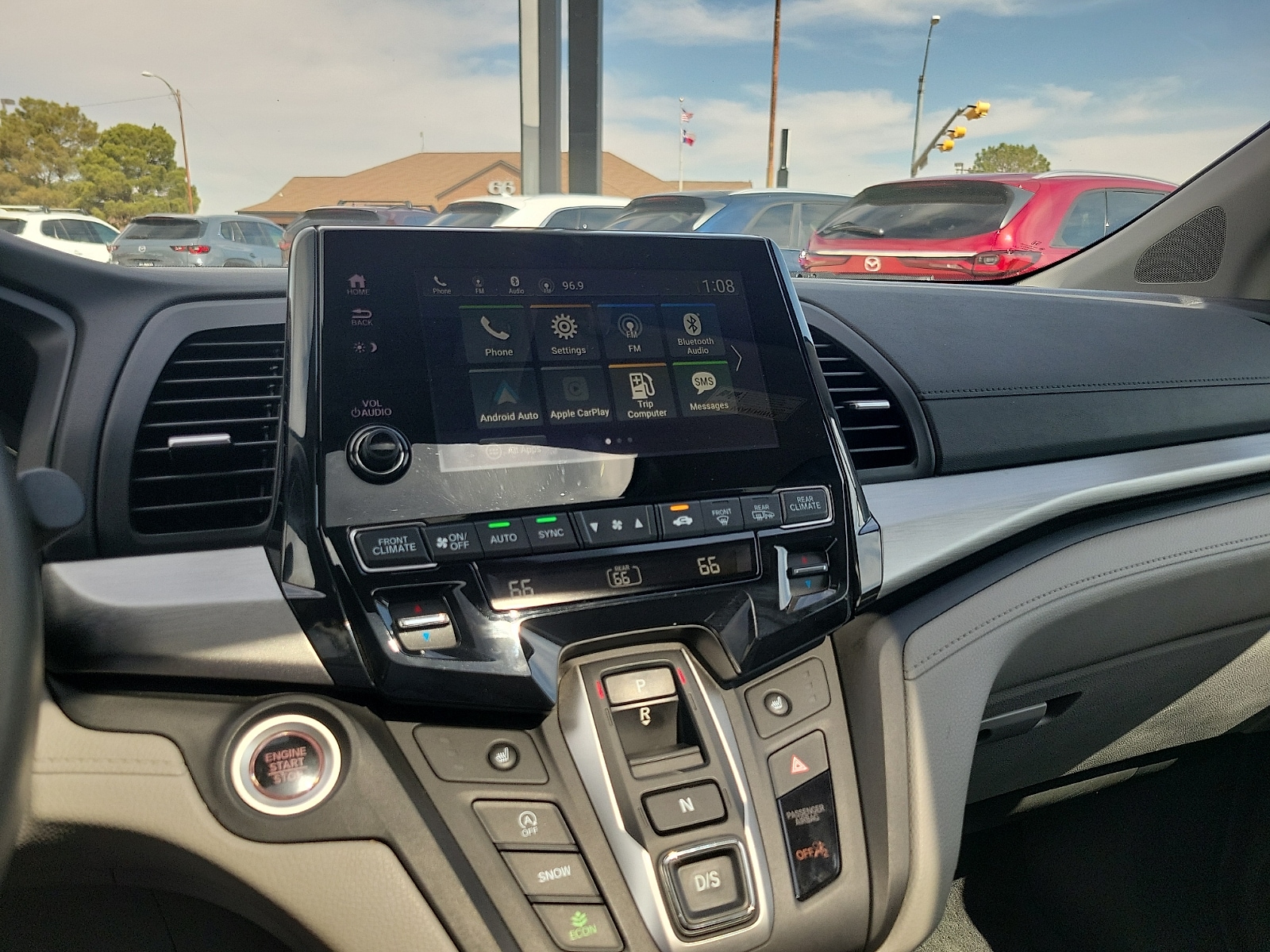 2024 Honda Odyssey EX-L - Photo 18