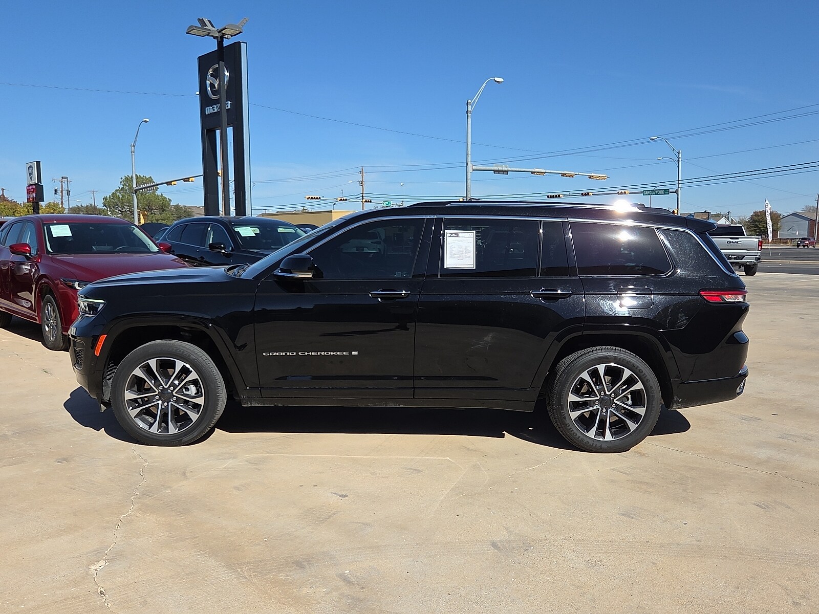 2022 Jeep Cherokee Overland photo 3