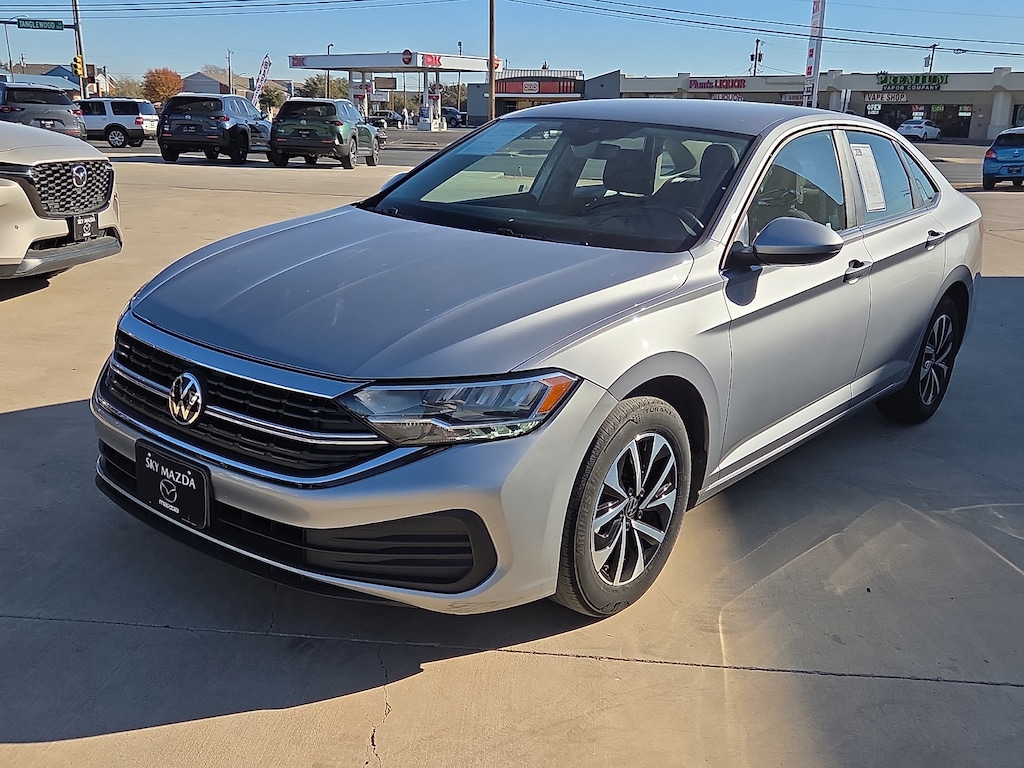 Used 2024 Volkswagen Jetta 1.5T S Sedan