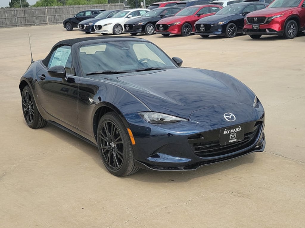 New 2026 Mazda MX-5 MIATA Club CONVERTIBLE