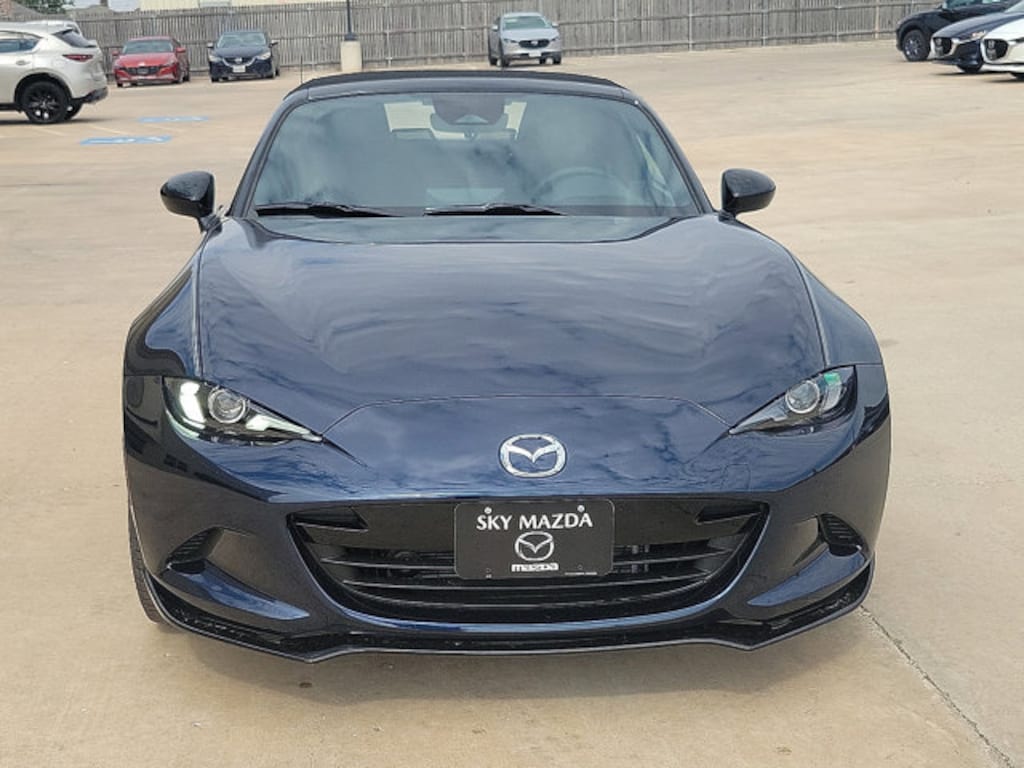 New 2026 Mazda MX-5 MIATA Club CONVERTIBLE