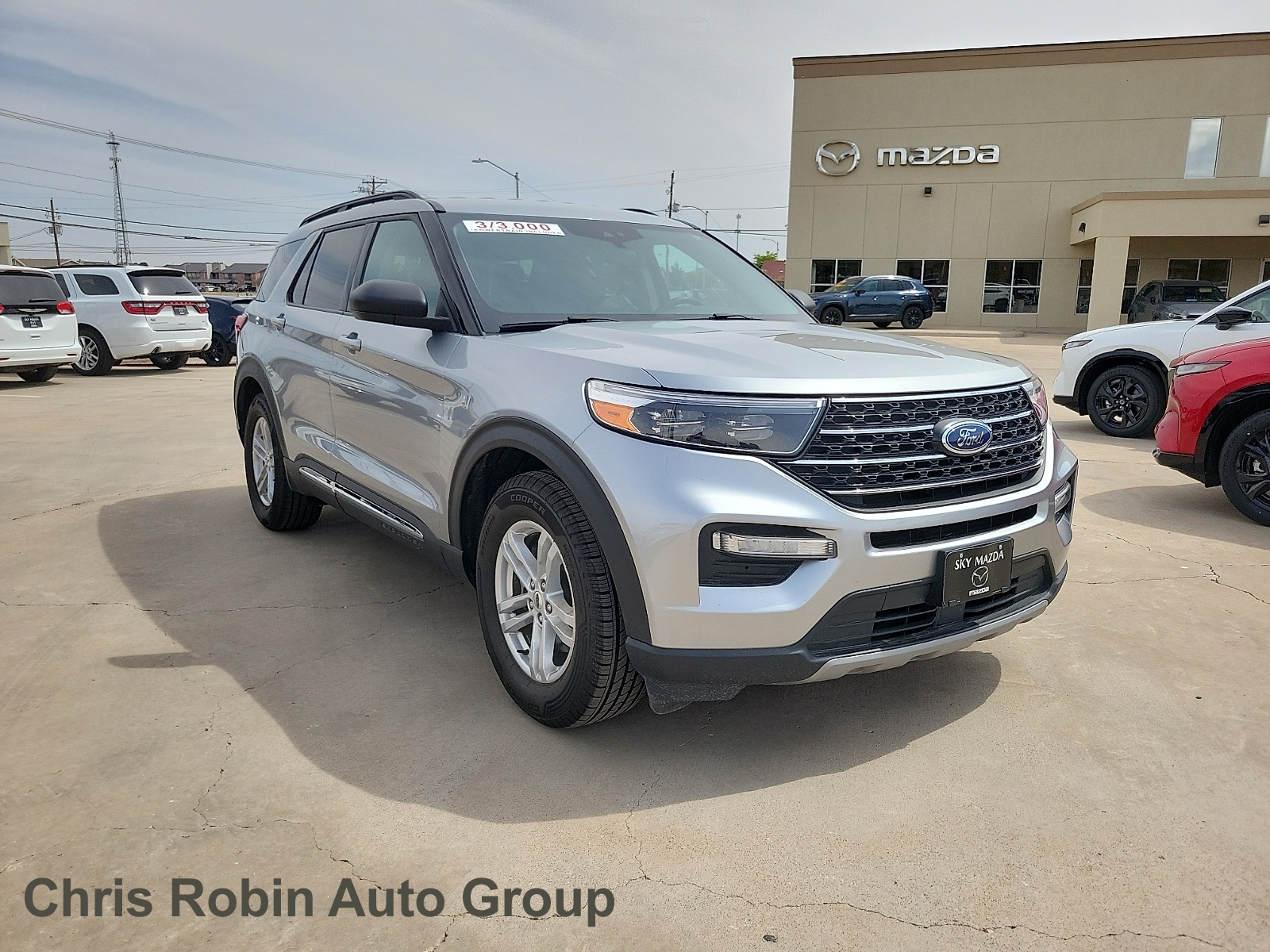2024 Ford Explorer XLT RWD's photo