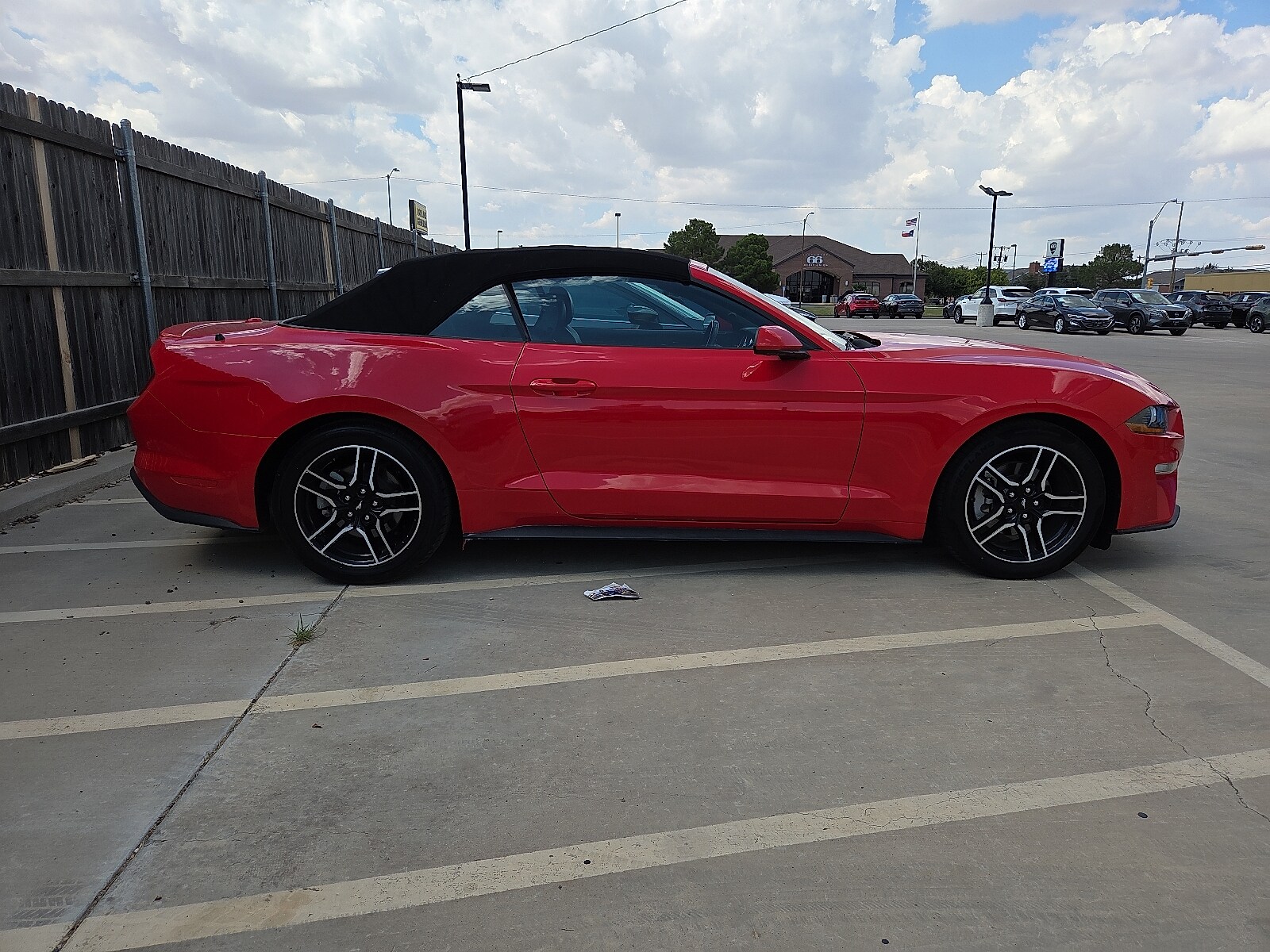 2023 Ford Mustang Convertible photo 3