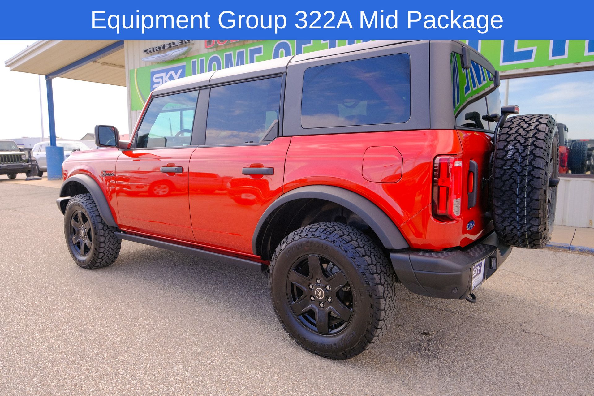 2023 Ford Bronco Black Diamond photo 3