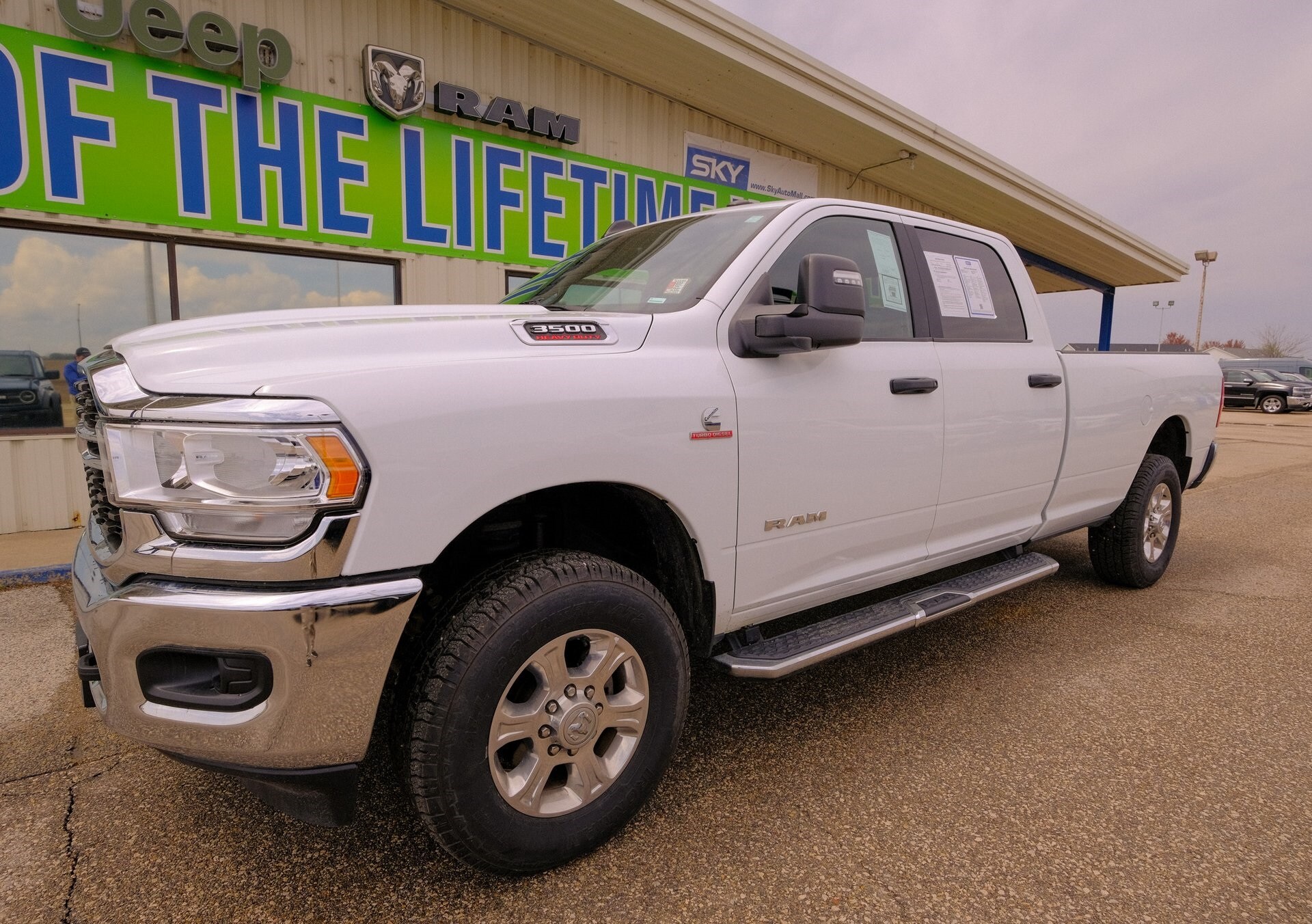 2023 Ram 3500 Big Horn photo 2