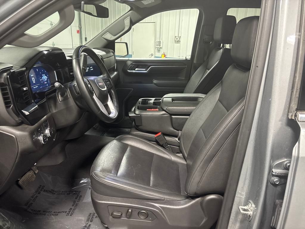 2024 Gmc Sierra 1500 SLT photo 4