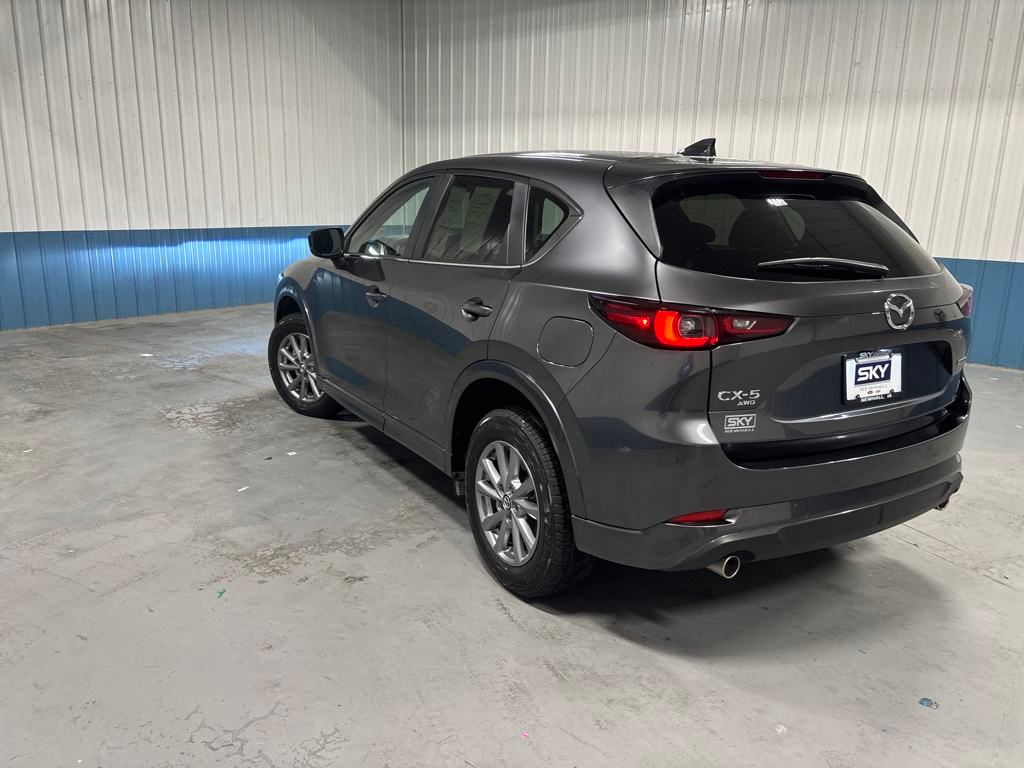 2025 Mazda CX-5 2.5 Select photo 3
