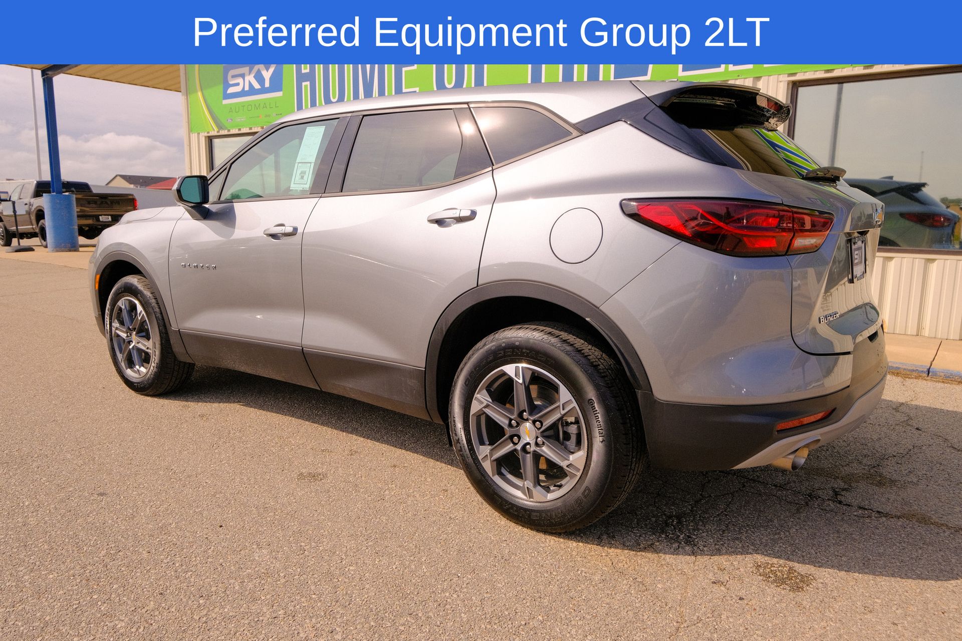 2025 Chevrolet Blazer 2LT photo 4