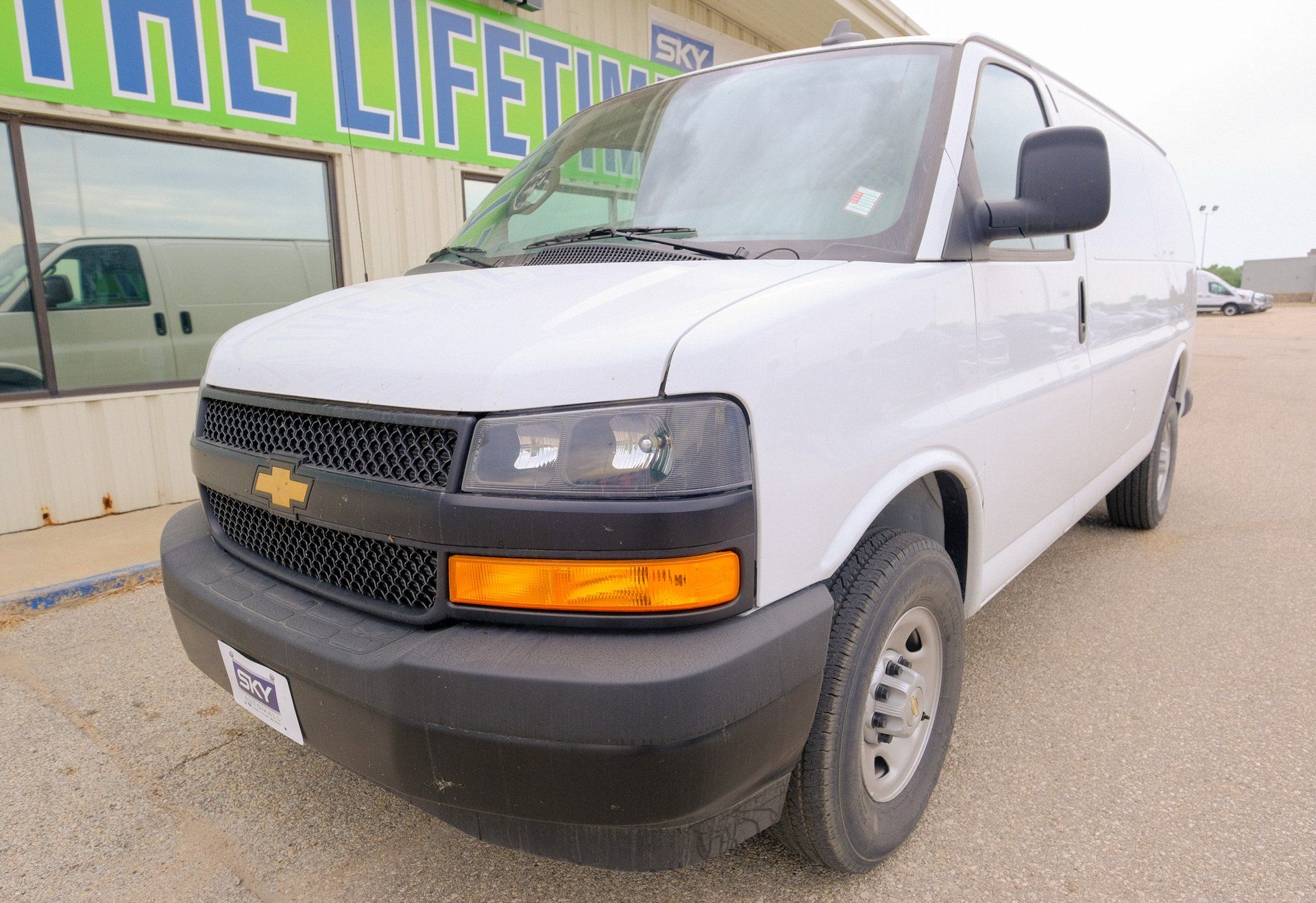 2025 Chevrolet Express Cargo 2500 Work Van