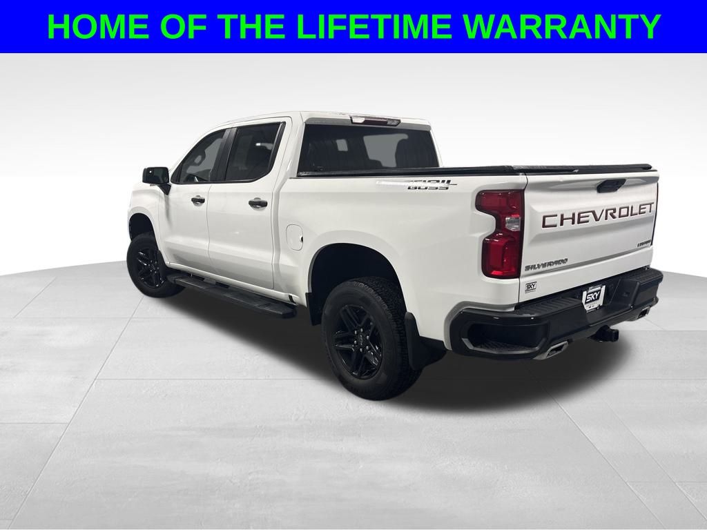 2020 Chevrolet Silverado 1500 Custom Trail Boss photo 3
