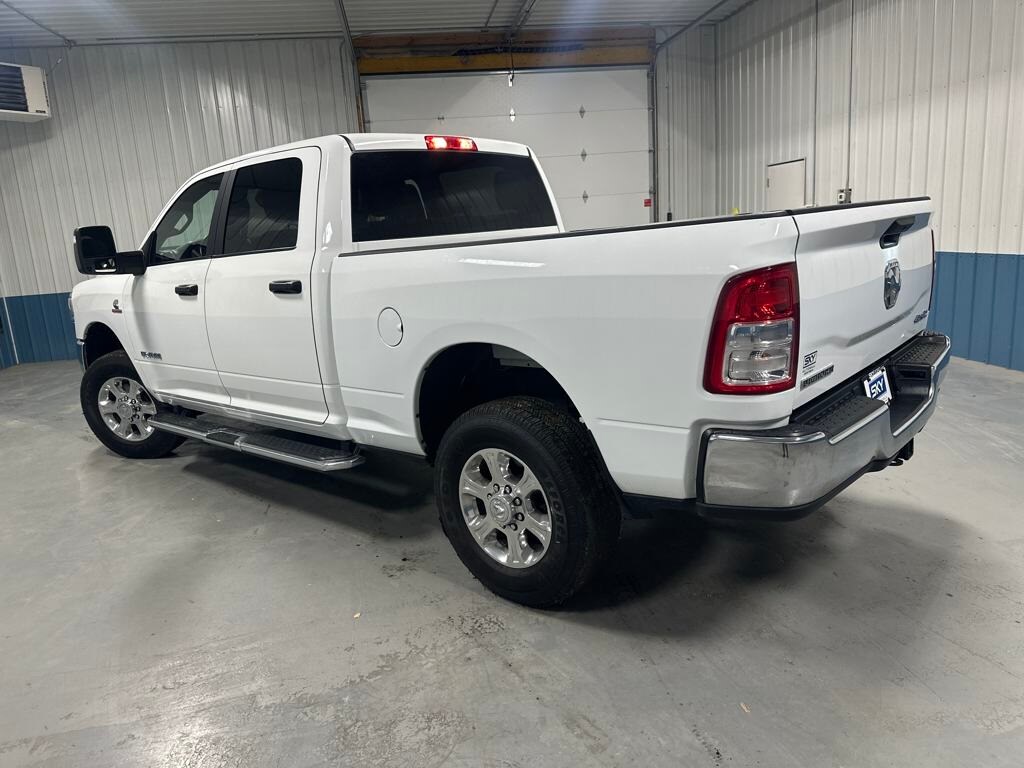2023 Ram 3500 Big Horn photo 3