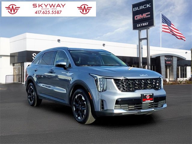 2024 Kia Sorento S's photo