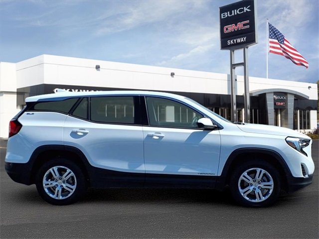 2020 Gmc Terrain SLE photo 4