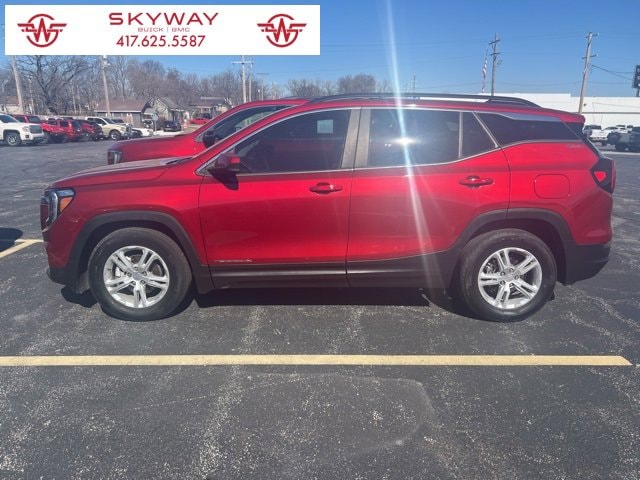 2023 GMC Terrain SLE