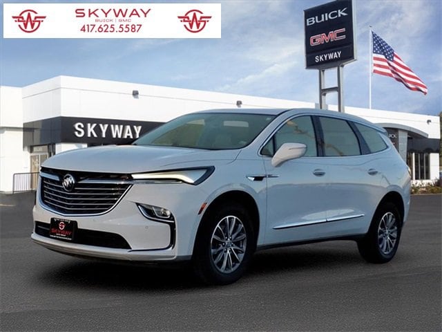 2023 Buick Enclave Essence's photo