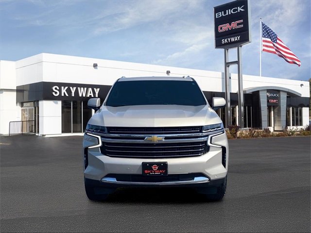 2021 Chevrolet Tahoe LT photo 2